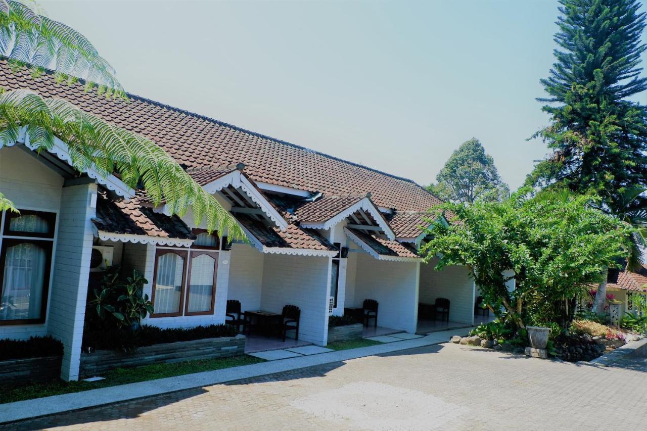 Hotel Minak Jinggo Banyuwangi  Exterior foto
